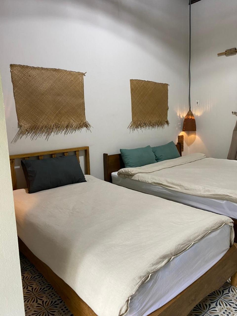 Nha Lua Homestay Нин Бин Екстериор снимка